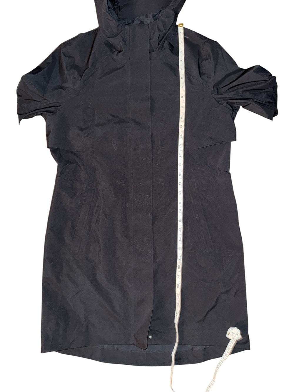 Lululemon Rain Rebel Jacket Black NWT Waterproof Raincoat Sizes 8 & 10 - Picture 4 of 15